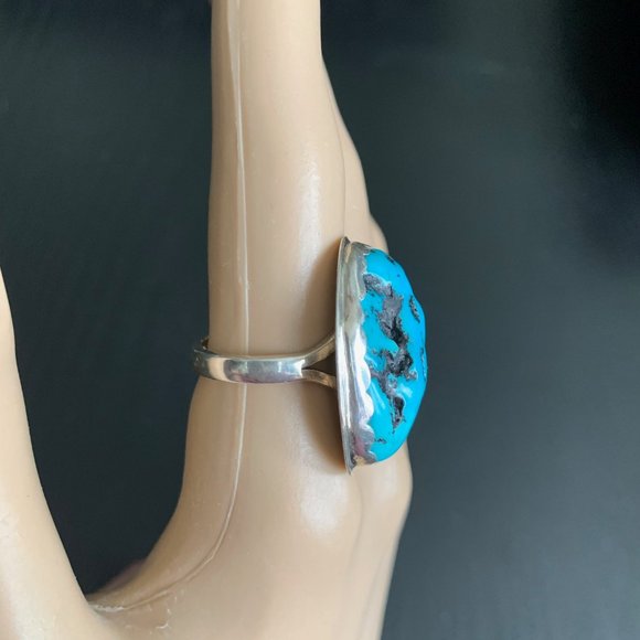 Sterling Turquoise Ring - Picture 3 of 7